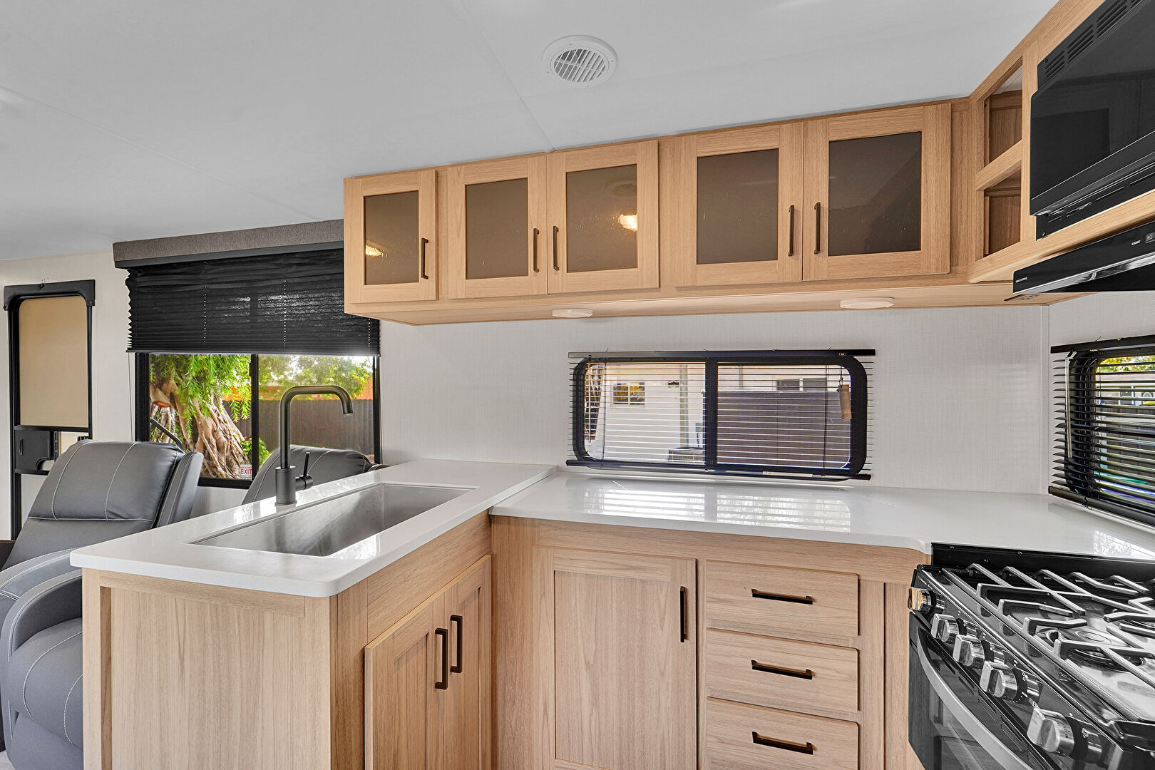 Kitchen at 3631 Northwest 41st Street, Lauderdale Lakes, FL 33309, listed by Stephen Harper