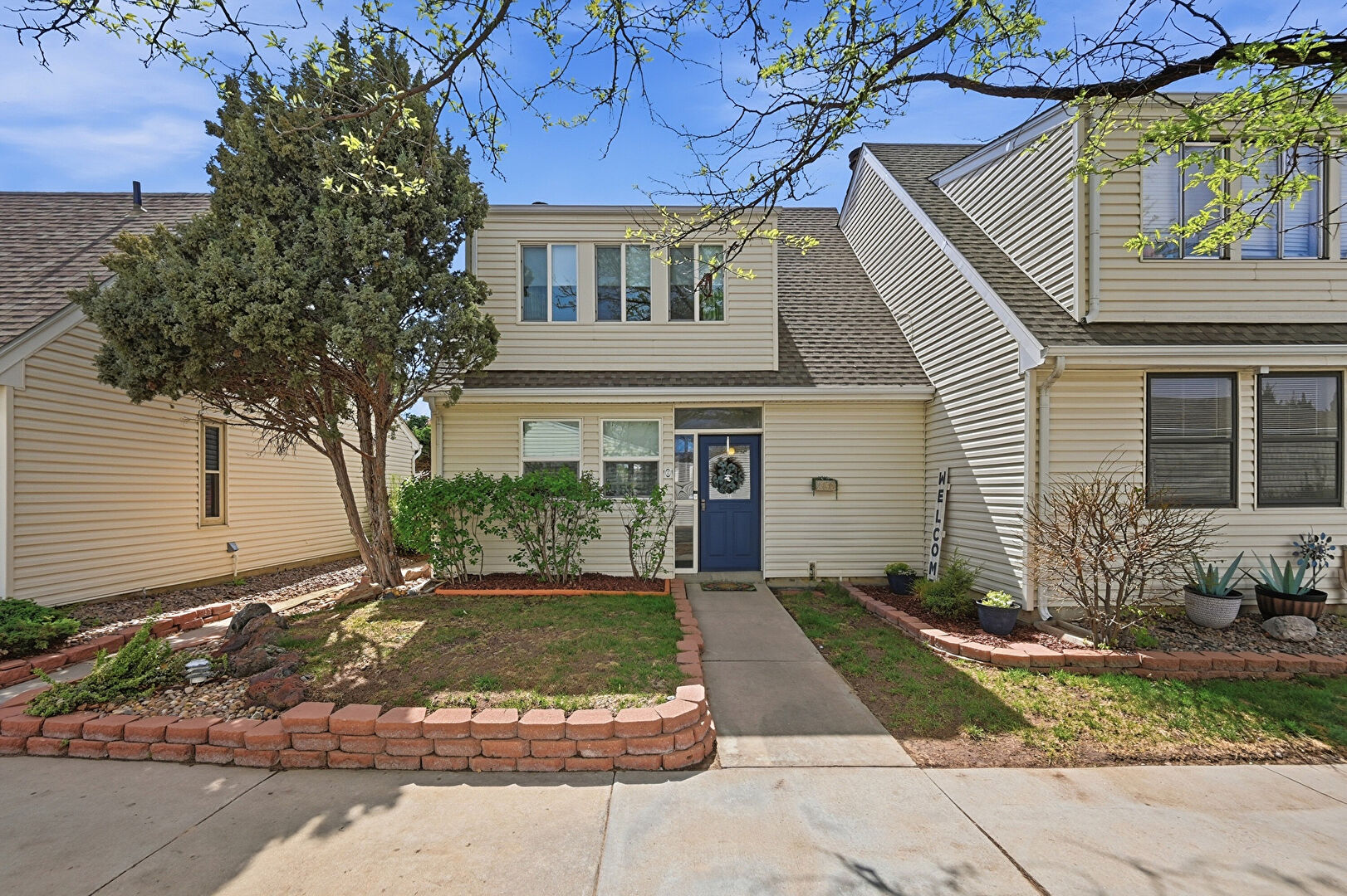 286 South 22nd Avenue, Brighton, CO 80601, listed by Karen Hepp