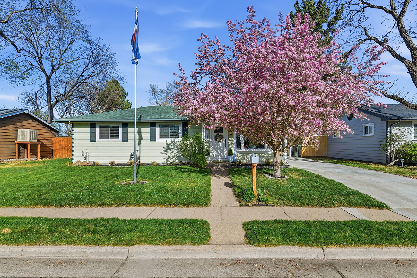 Front at 3730 South Huron Street, Englewood, CO 80110, listed by Charles Parks