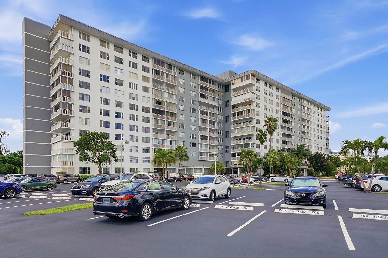 Front at 3800 Hillcrest Drive, Apt #310, Hollywood, FL 33021, listed by Seth Cohen