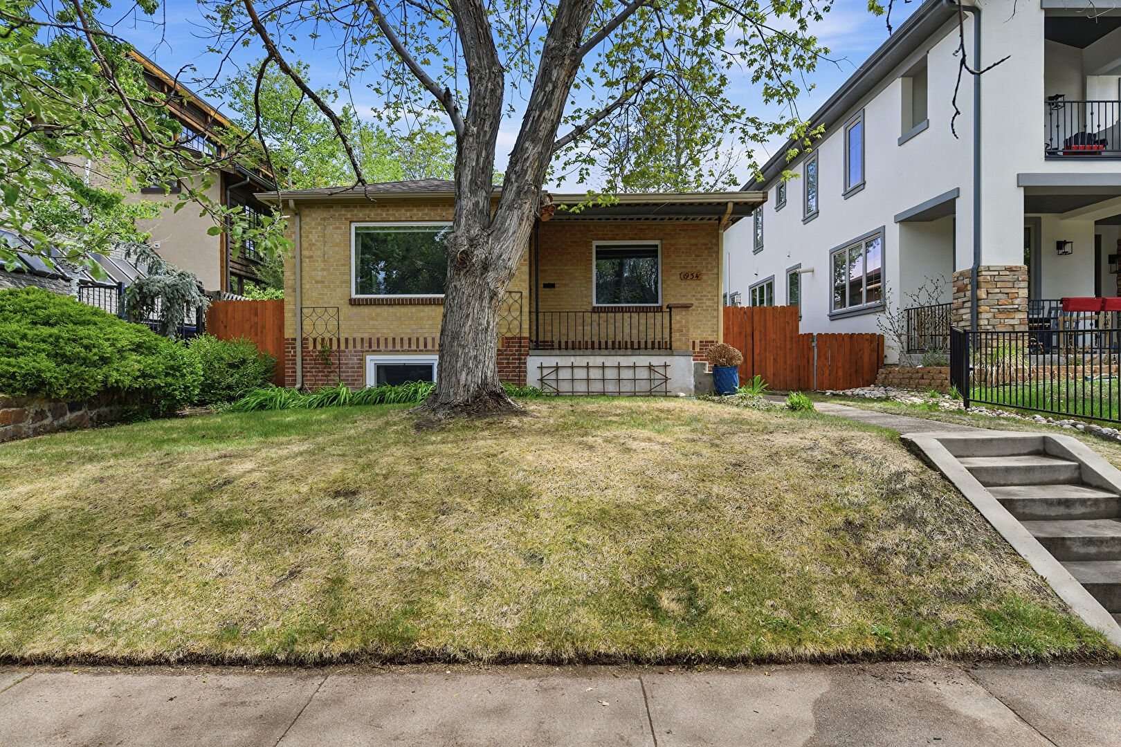 Front at 1934 S Washington Street, Denver, CO 80210, listed by Sean Nelson, MLS ID: 6410731
