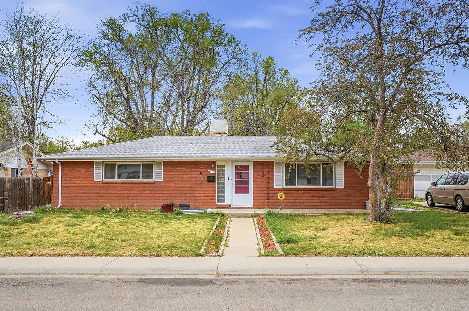 Front at 1119 Bross Street, Longmont, CO 80501, listed by Patricia Turner