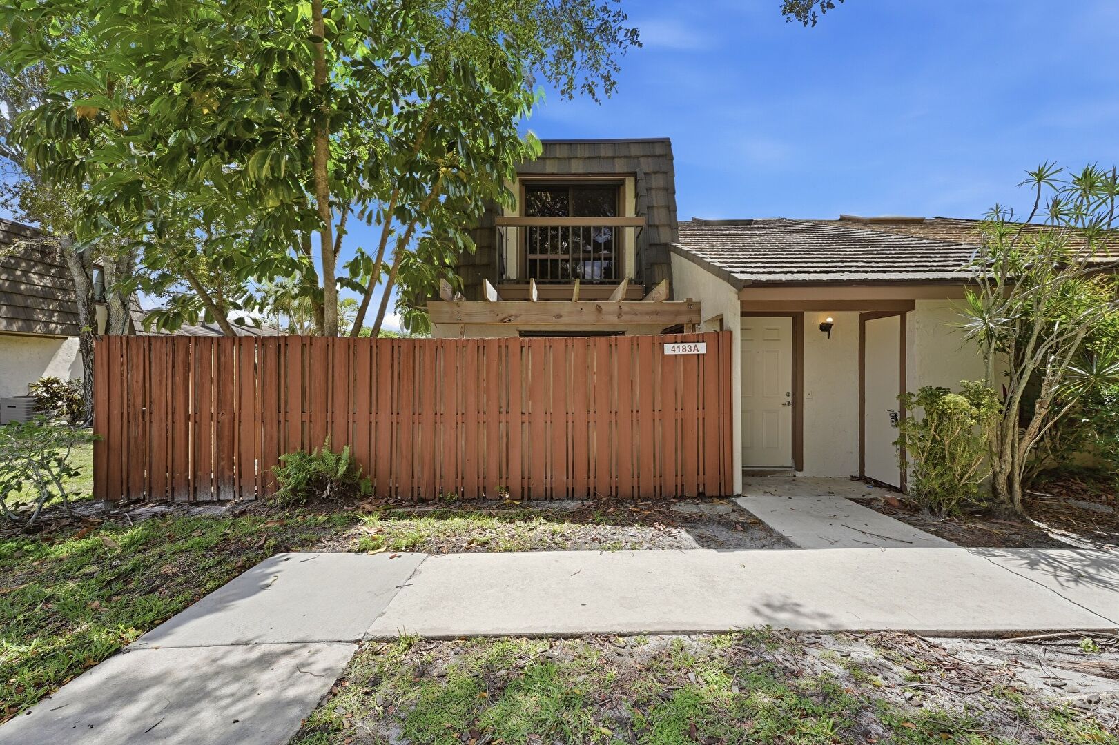 Front at 4183 Palm Bay Circle, Unit A, West Palm Beach, FL 33406, listed by Ravi Mohanka