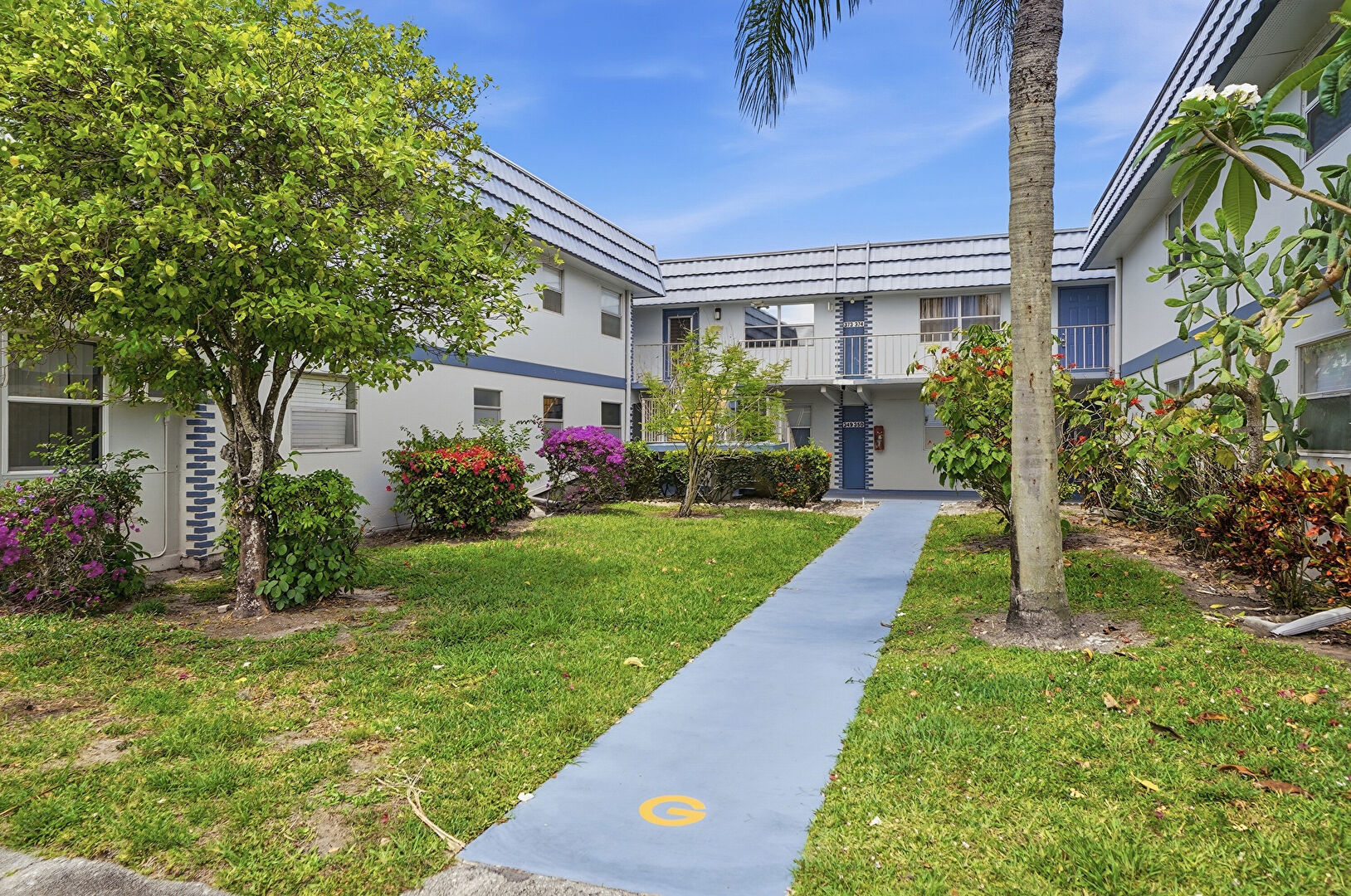 Exterior Entry at 373 Tuscany G, Delray Beach, FL 33446, listed by Thomas (Tom) Fleming
