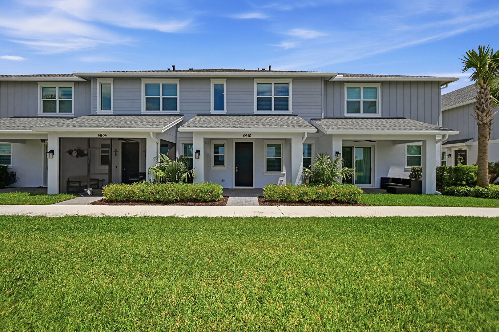 Front at 4910 North Longwood Lake Square, Westlake, FL 33470, listed by Ryan Jennings