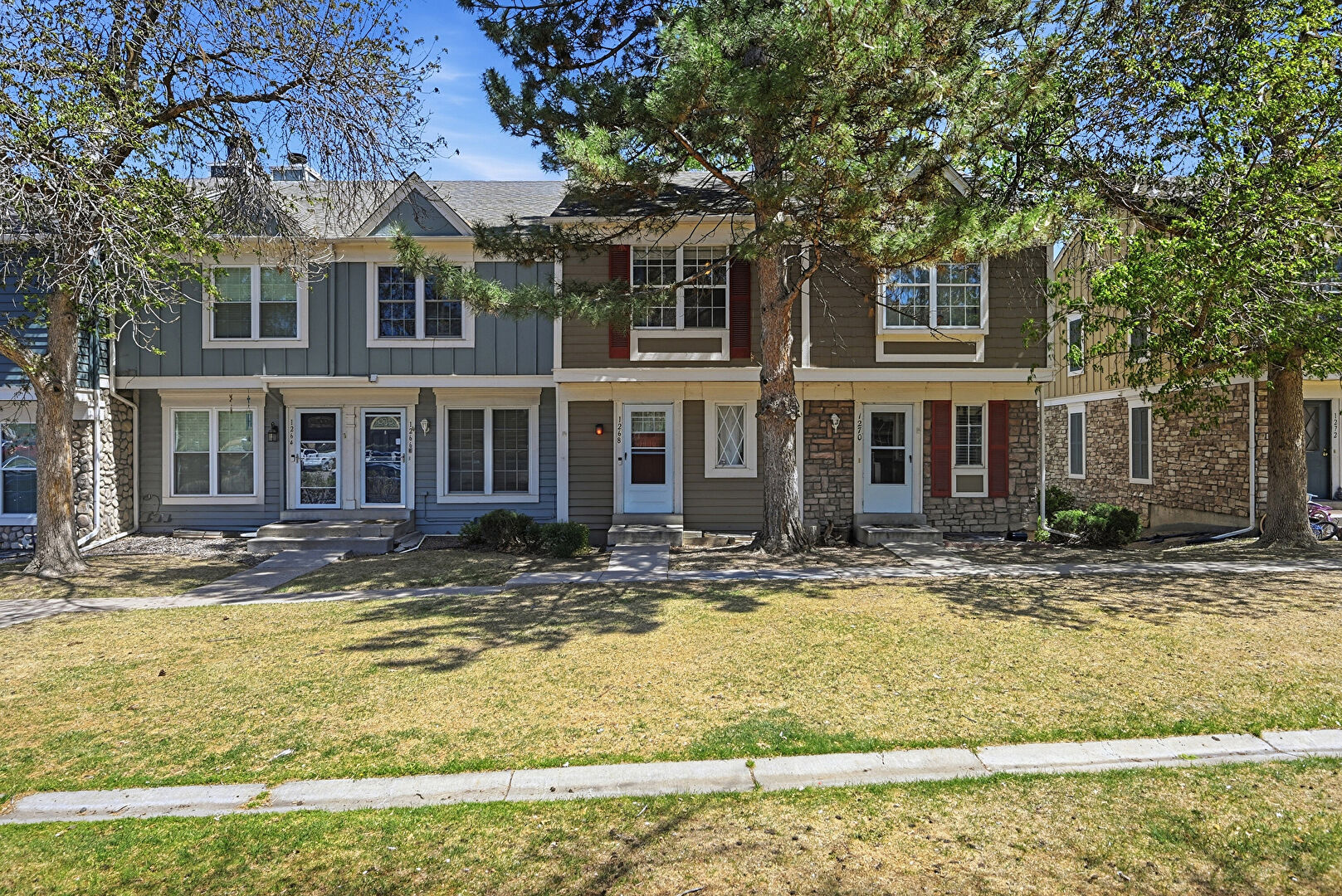 Front at 1268 S Idalia St, Aurora, CO 80017, listed by Dylan Lario