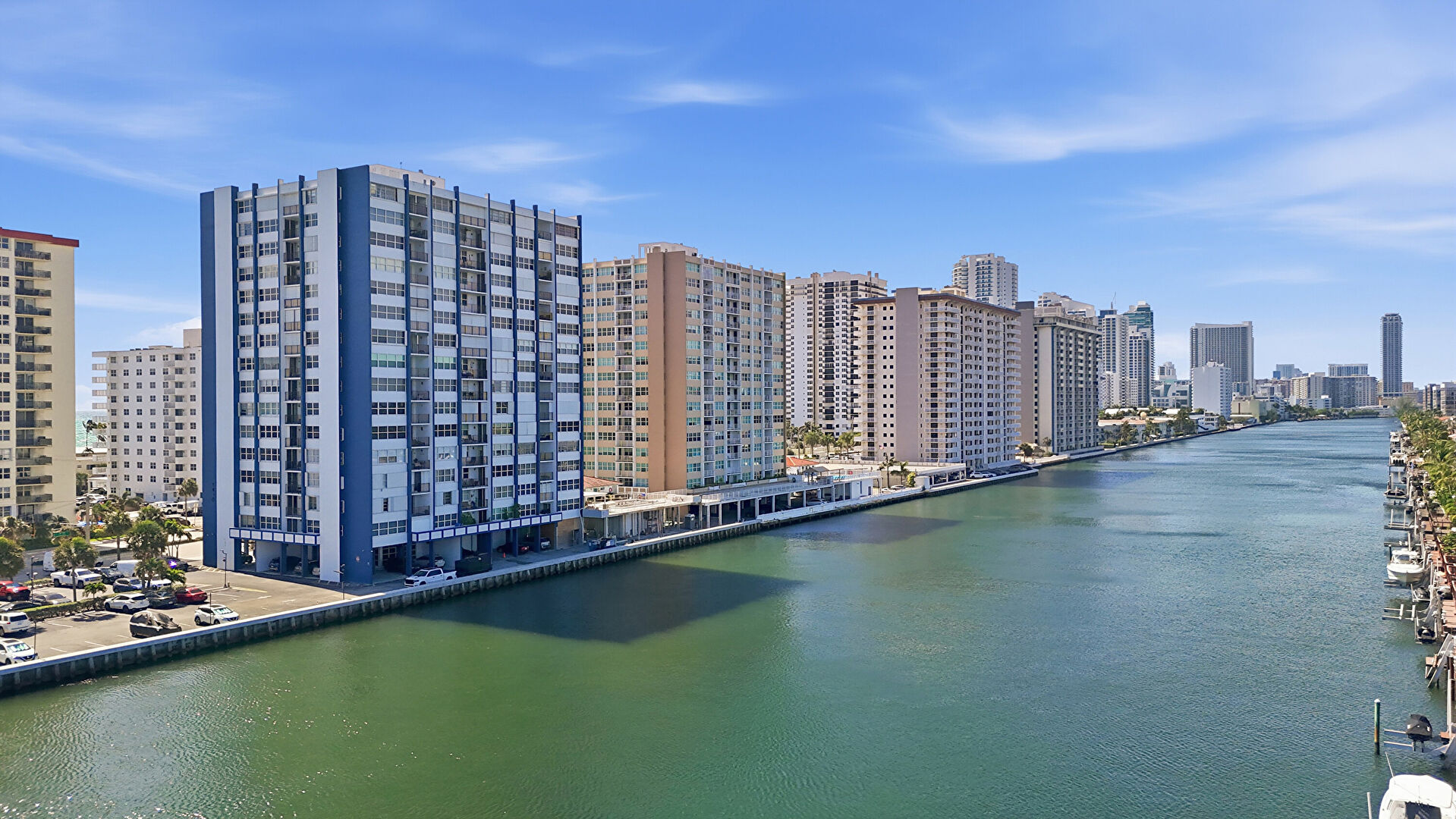 1400 South Ocean Drive, 303, Hollywood, FL 33019, listed by Maria Bloom