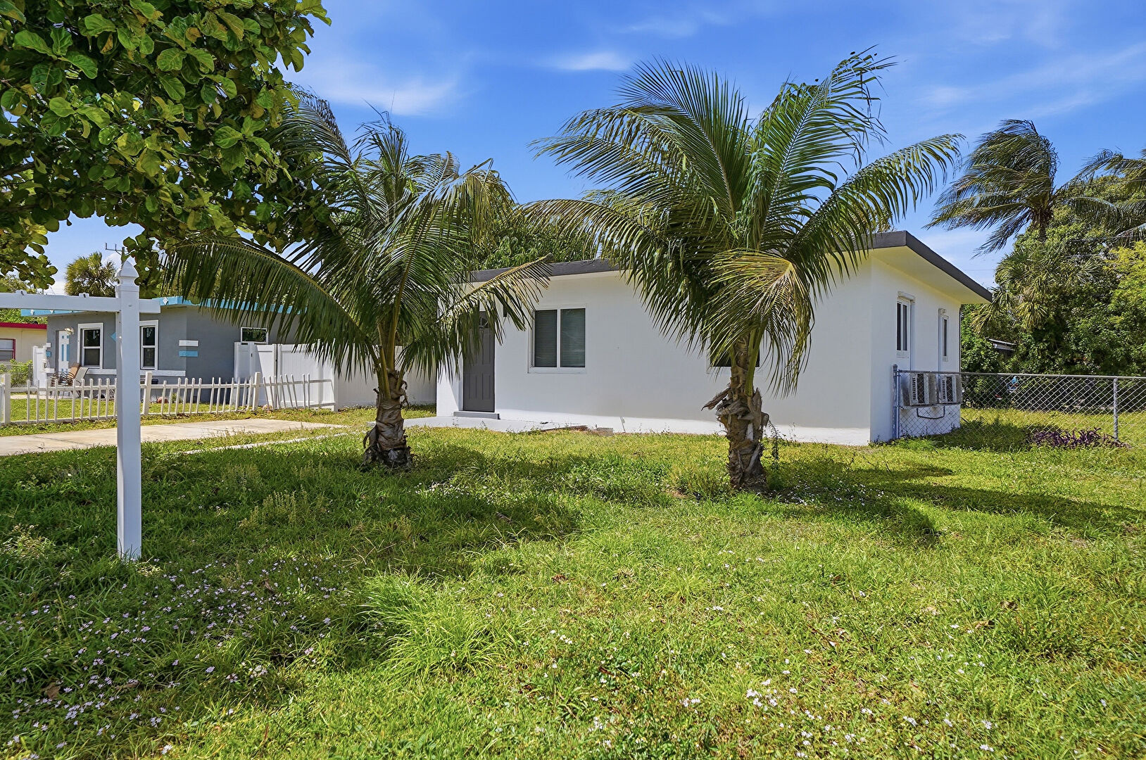 Front at 2625 Northwest 10th Street, Pompano Beach, FL 33069, listed by Rachael Barach