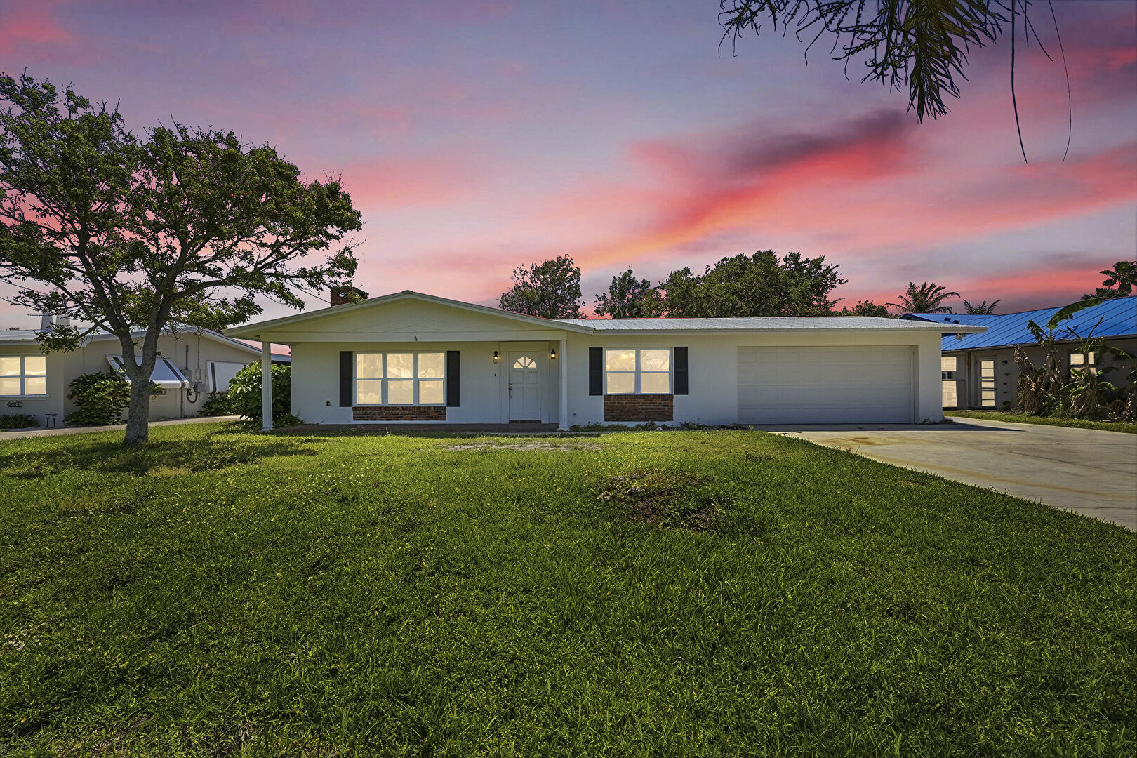 Front at 1804 Bayshore Drive, Fort Pierce, FL 34949, listed by Jason M Coley