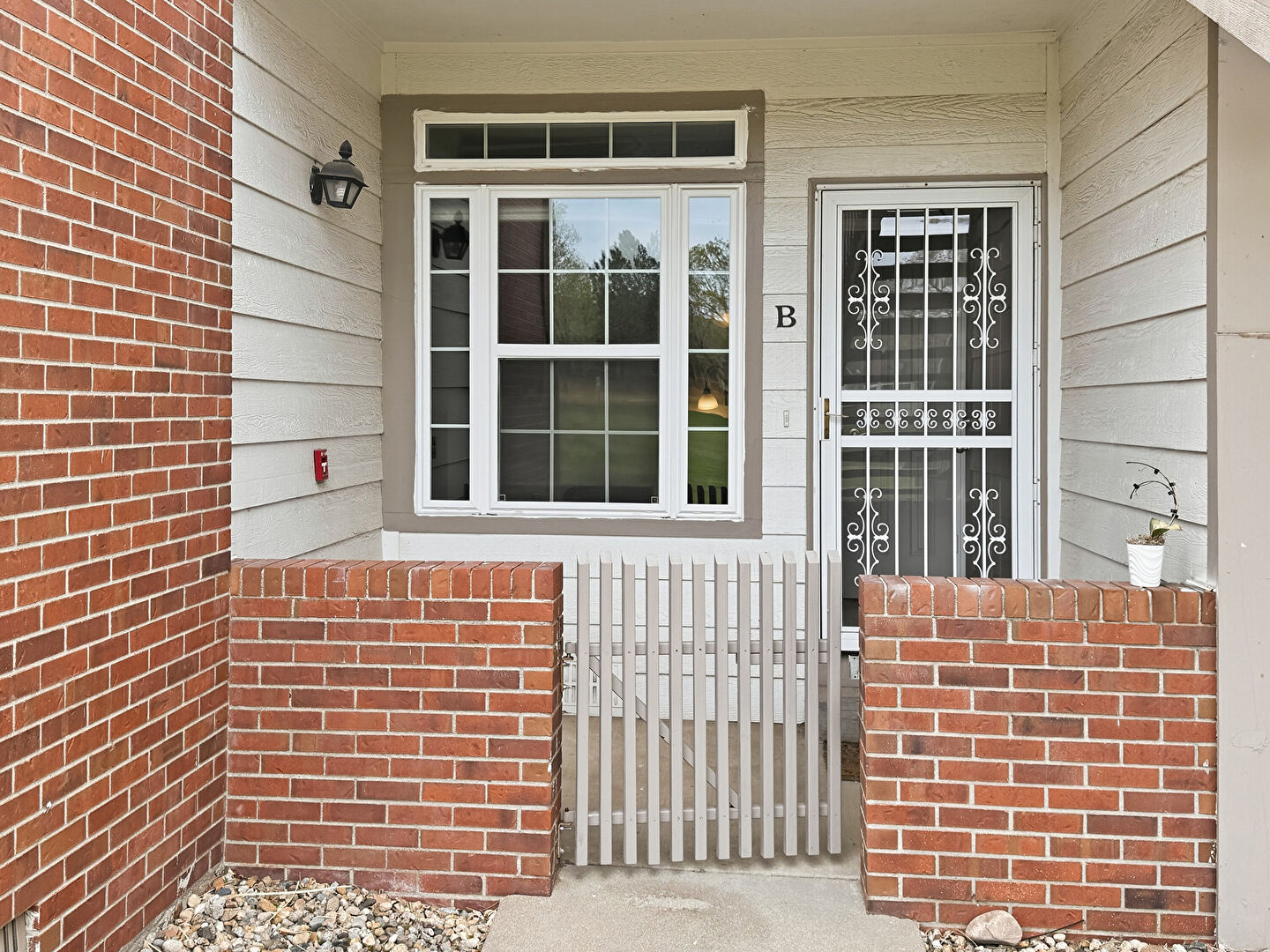 Exterior Entry at 3026 West Prentice Avenue #B, Littleton, CO 80123, listed by Ryan Shaw