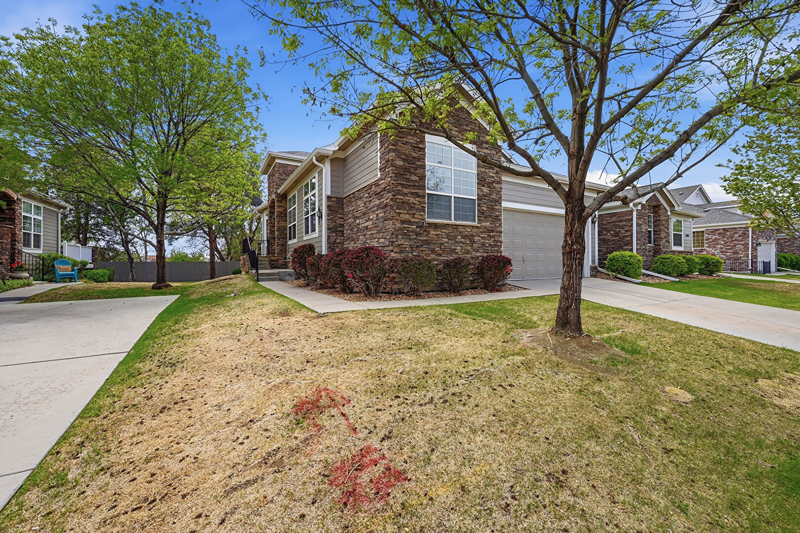 Front at 3910 East 127th Avenue, Thornton, CO 80241, listed by Lindsey Crisanti