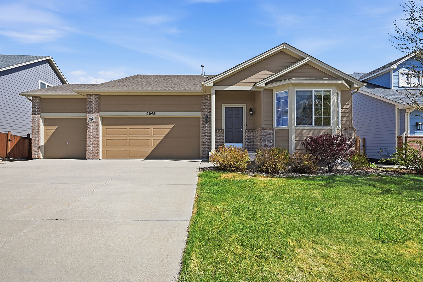 Front at 3645 Desert Ridge Circle, Castle Rock, CO 80108, listed by George Levin, MLS ID: 2213178