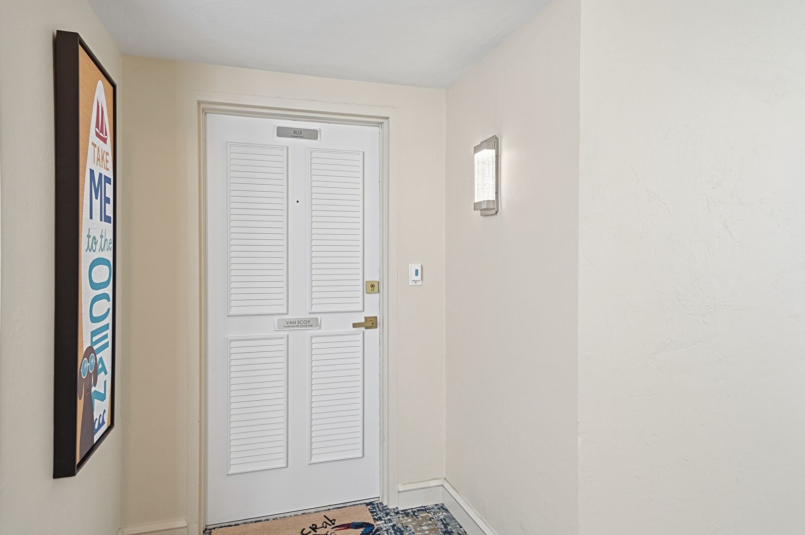 Entry at 700 South Ocean Boulevard, Unit 803, Boca Raton, FL 33432, listed by Robin Yablon, MLS ID: B26024078
