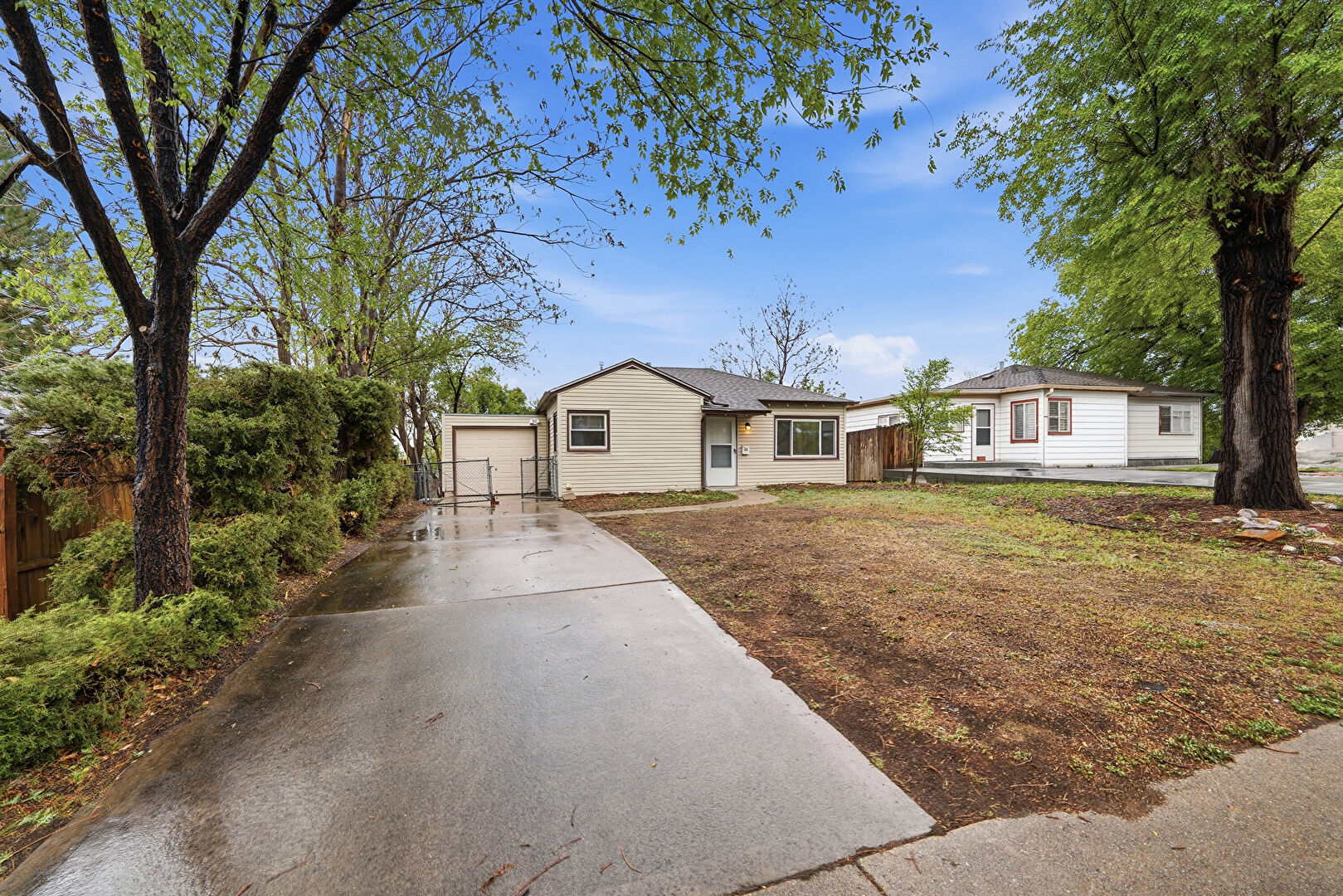 Front at 12 Vrain Street, Denver, CO 80219, listed by Taylor Haas