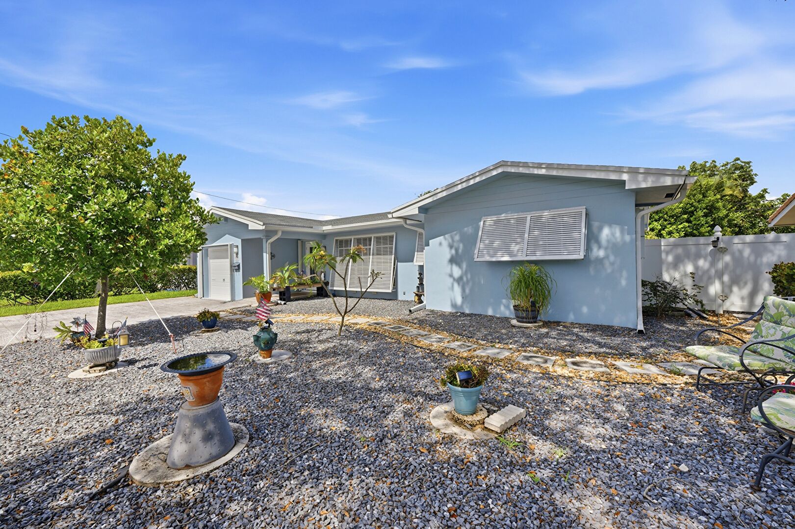 Front at 6315 NE 22 Ave, Fort Lauderdale, FL 33308, listed by Milva Skorish