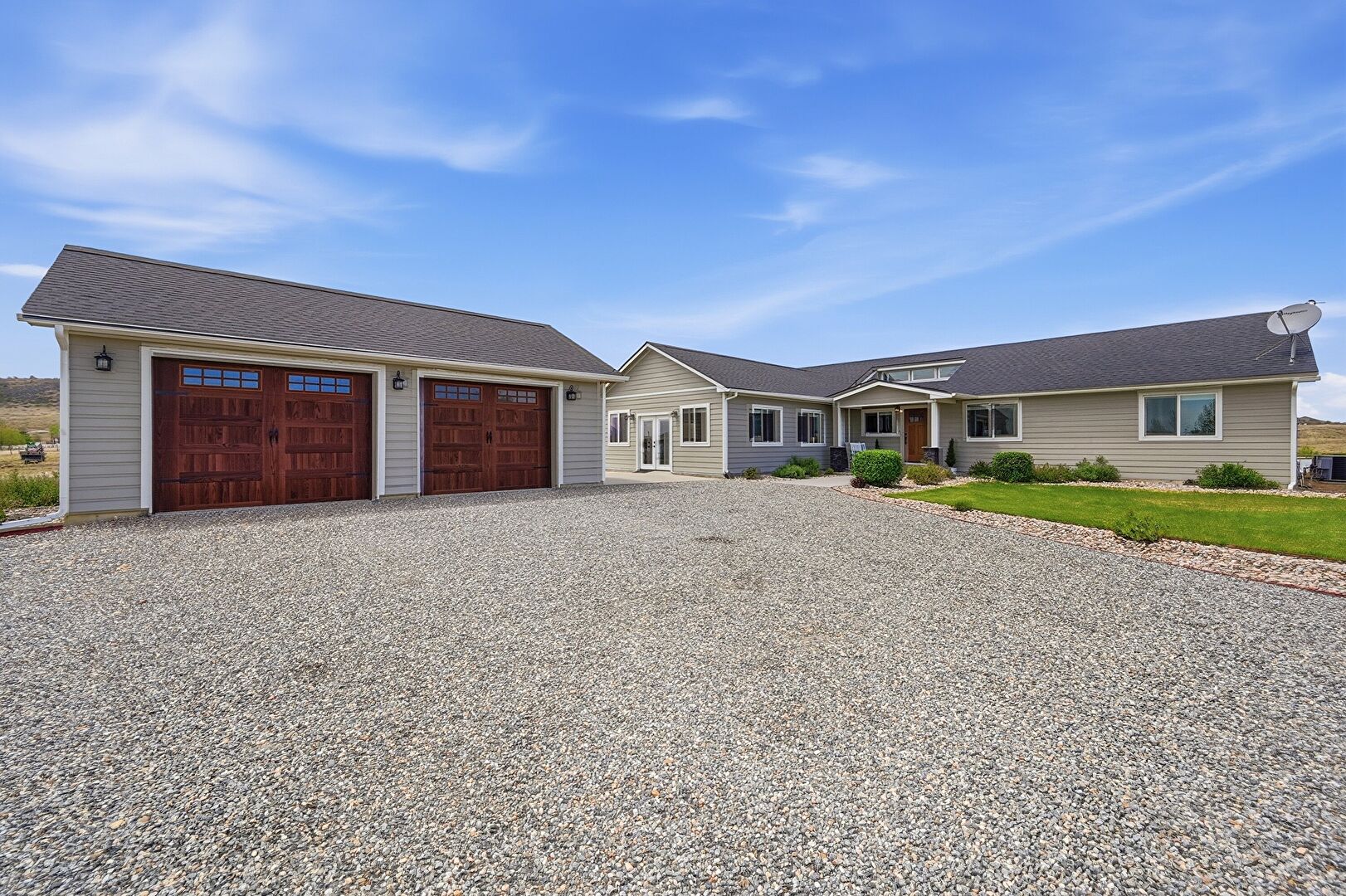 Front yard view at 5222 West County Road 6, Berthoud, CO 80513, listed by Dina James Young, MLS ID: 1058755