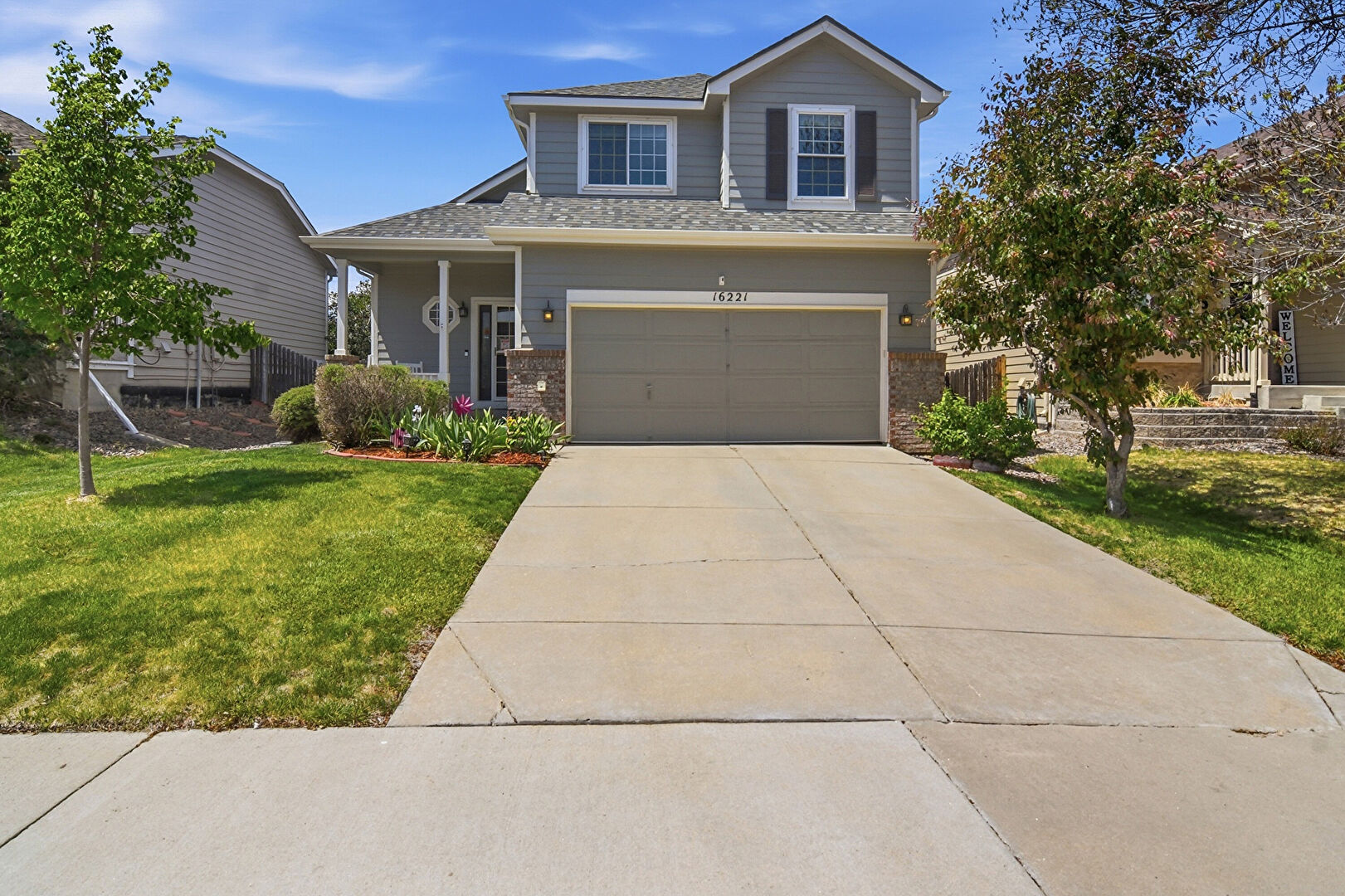 Front at 16221 White Hawk Dr, Parker, CO 80134, listed by Jane Pearson