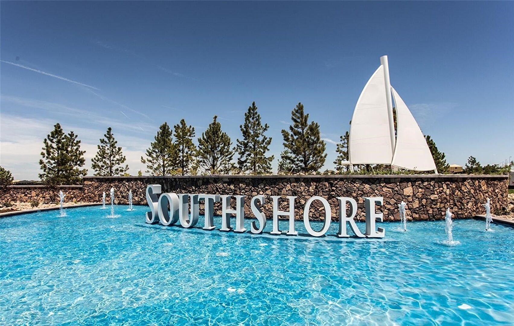 7254 S Waterloo Way, Aurora, CO 80016, listed by Kristen White, MLS ID: 1783430