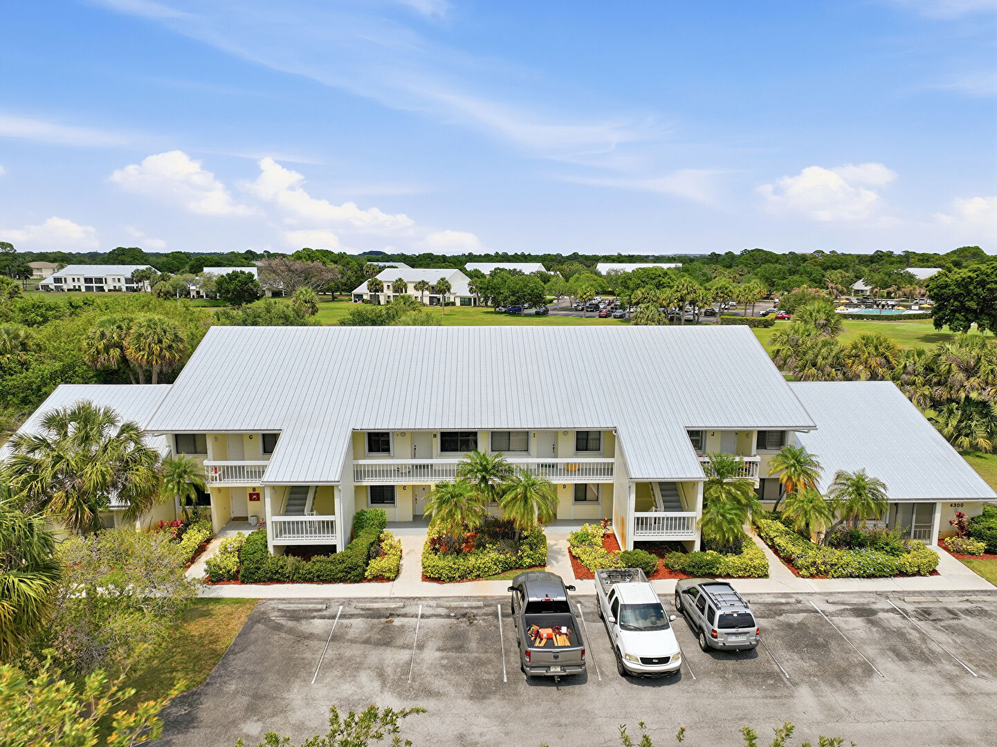Front at 4300 GATOR TRACE DR UNIT C, FT PIERCE, FL 34982, listed by Kari Reinke, PA