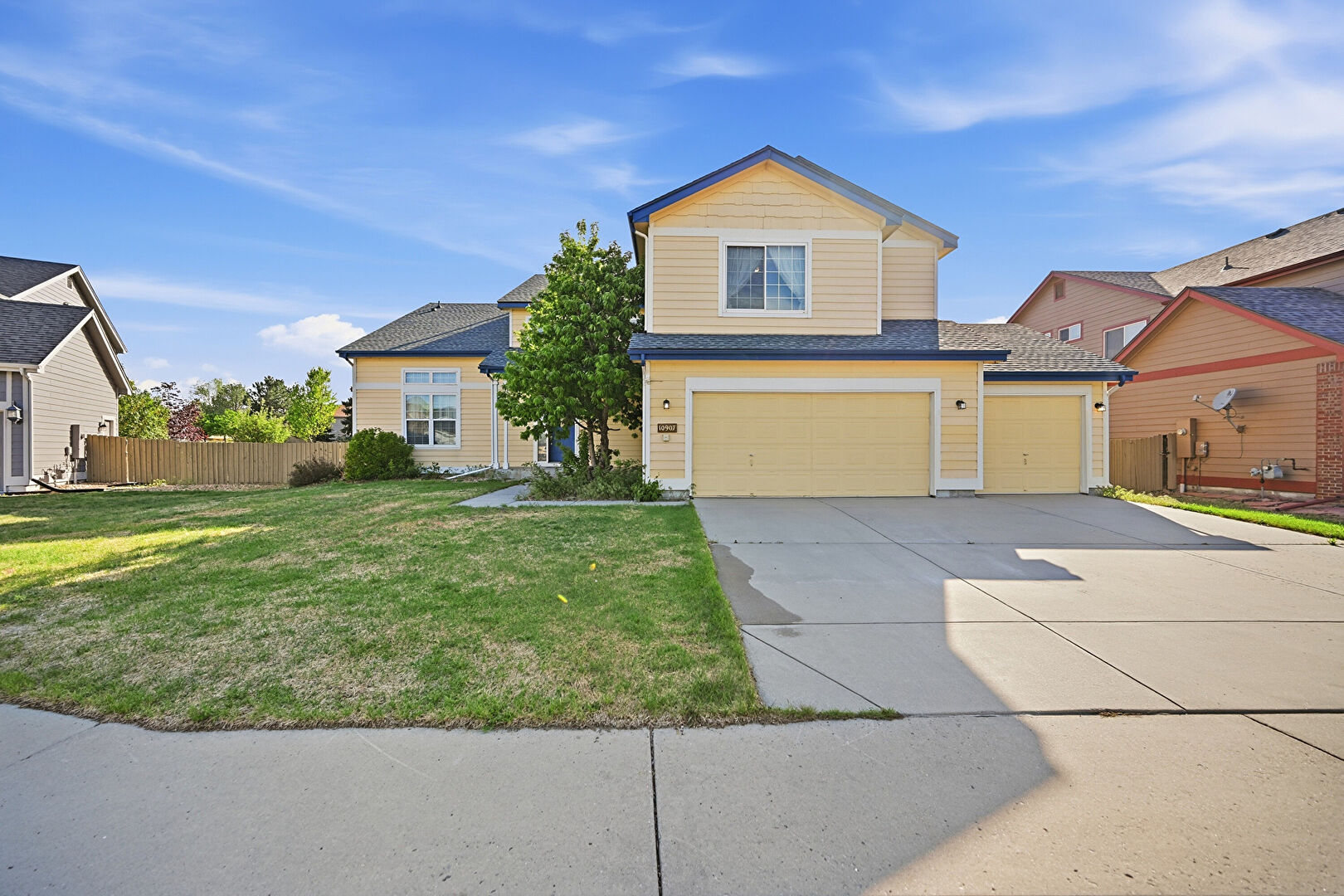 Front at 10907 Baxter Drive, Parker, CO 80134, listed by Matthew Collins