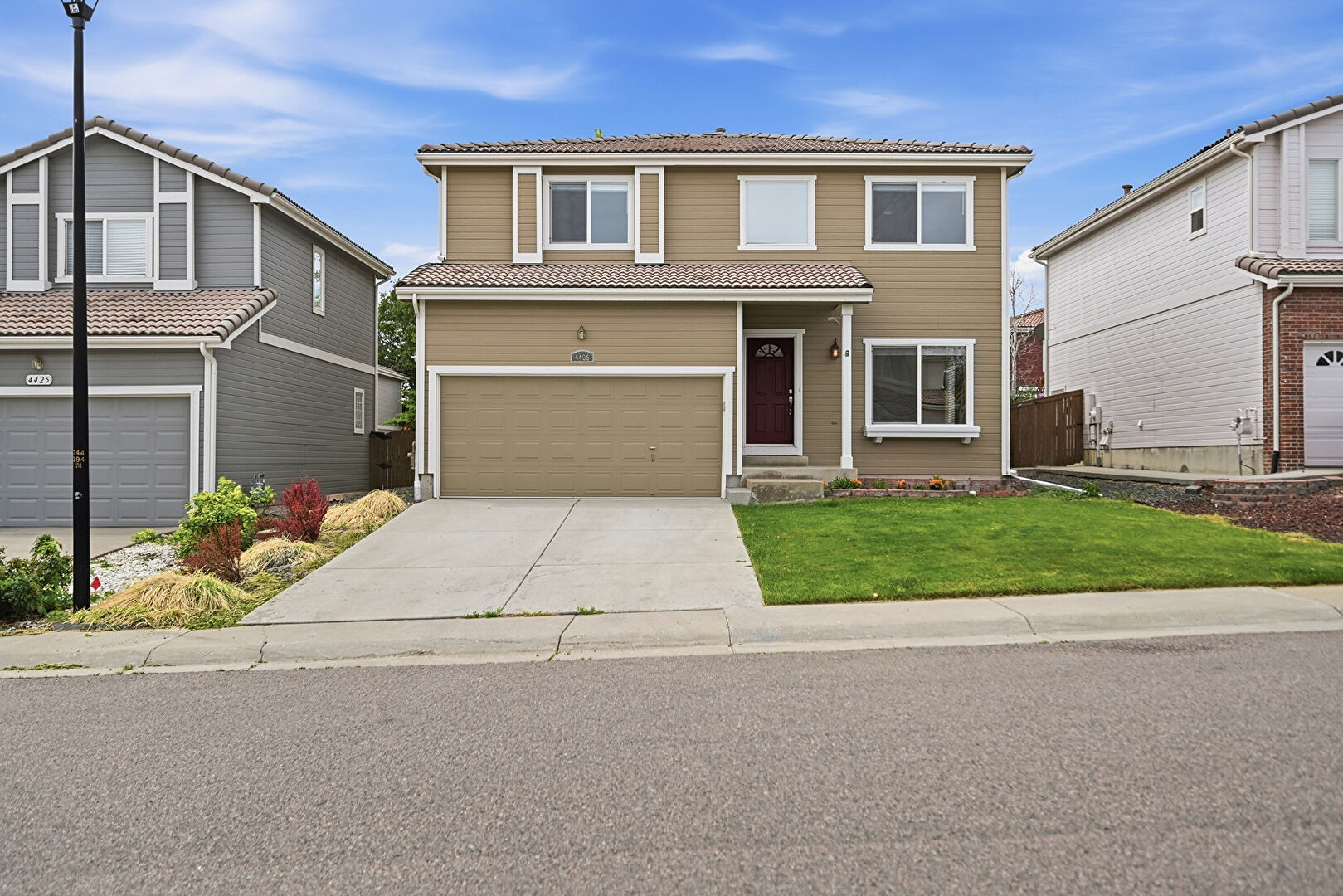 Front at 4435 Lyndenwood Circle, Highlands Ranch, CO 80130, listed by Liz Leutwyler, MLS ID: 9204001