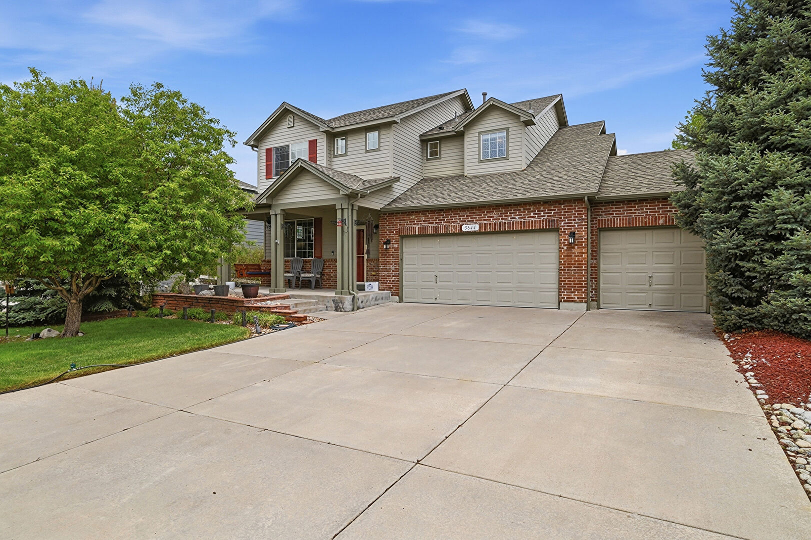 Front at 3644 Deer Valley Drive, Castle Rock, CO 80104, listed by Kimberly Jones, MLS ID: 9810384