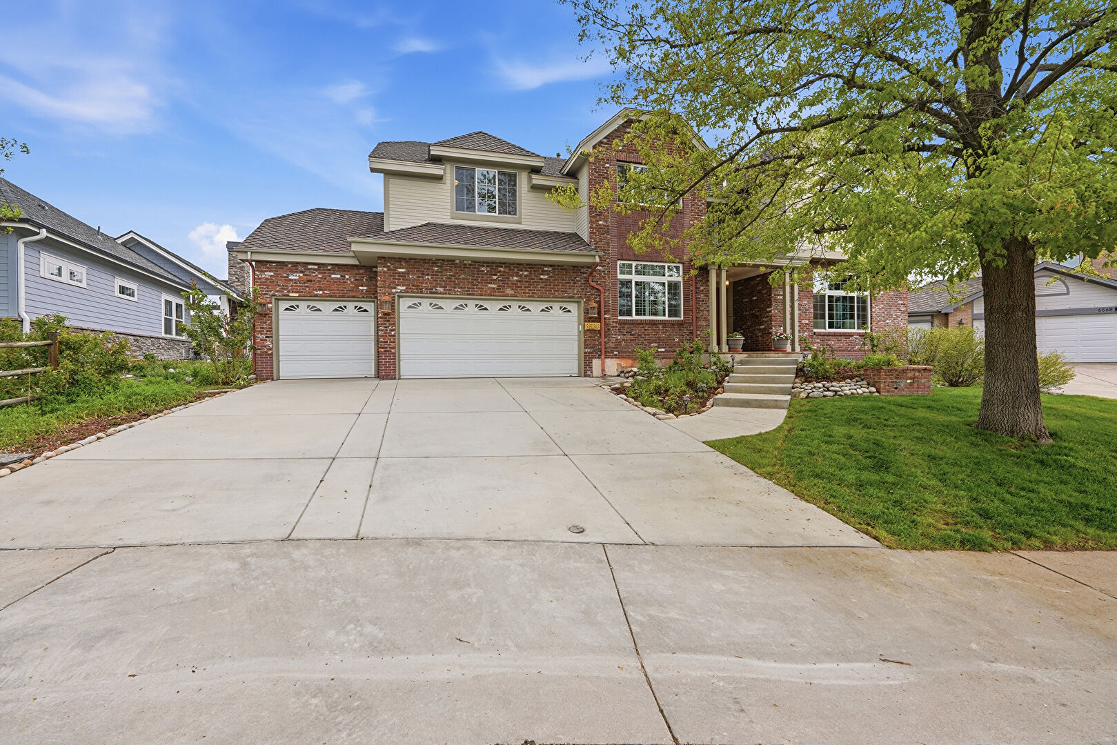 6566 South Madison Court, Centennial, CO 80121, listed by Conrad Steller | Employing Broker, MLS ID: 4347259
