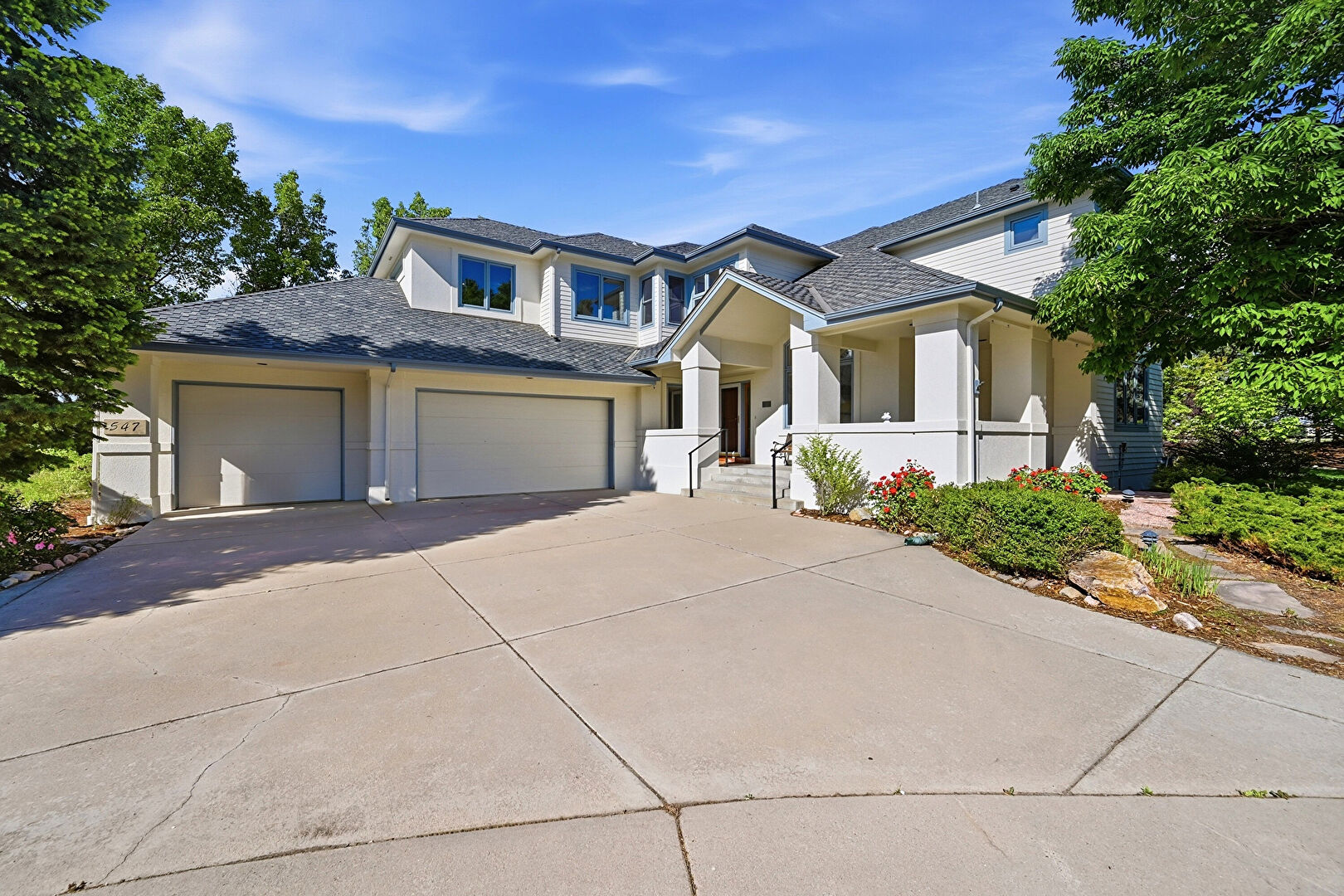Front at 547 Sawtooth Point, Lafayette, CO 80026, listed by Brian MacDonald