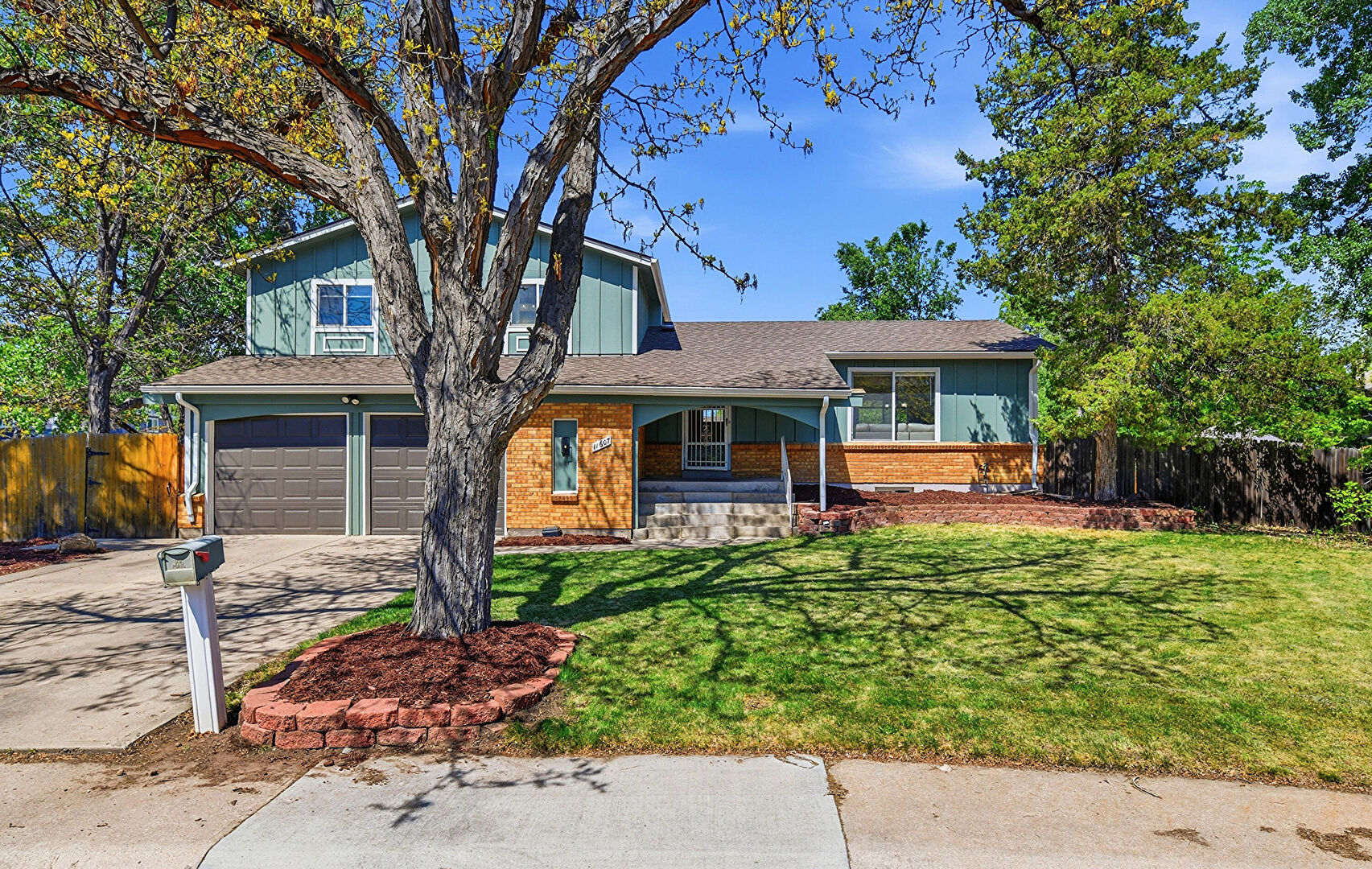 Front at 11607 East Mexico Avenue, Aurora, CO 80012, listed by Jason Cassidy, MLS ID: 51895403