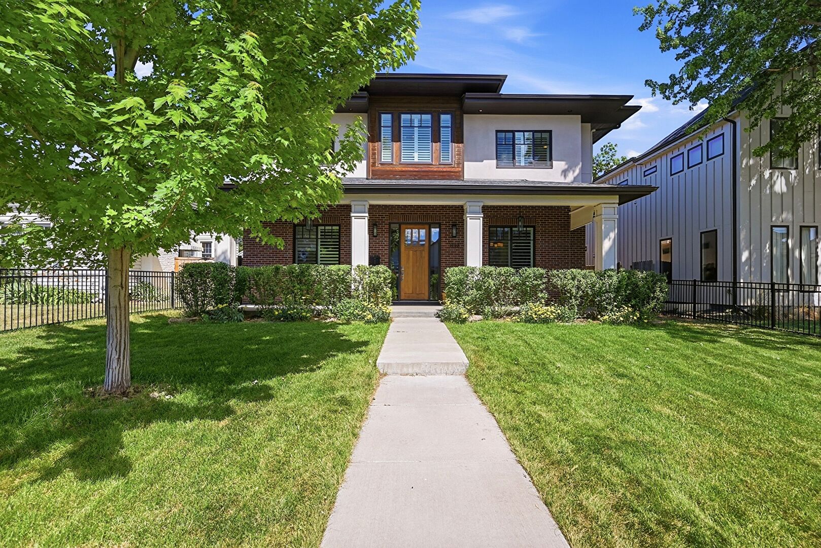 Front at 1112 South Adams Street, Denver, CO 80210, listed by Jill Clark