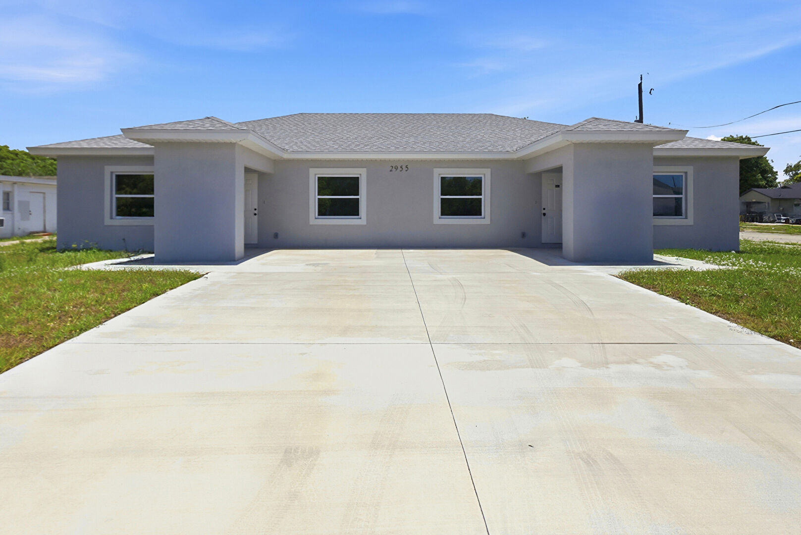 Front at 2955 Dunbar Street, Fort Myers, FL 33916, listed by Stephan Nelson