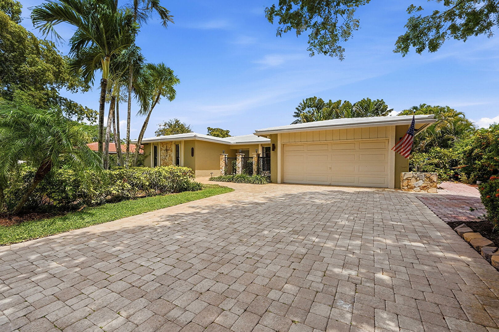 Front at 9922 Northwest 19th Street, Coral Springs, FL 33071, listed by Meirav Susi