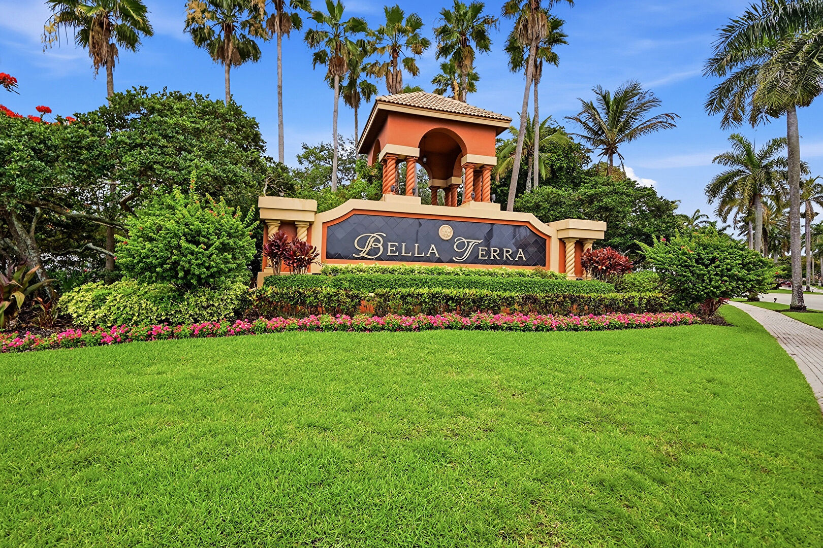 Community Sign at 310 Venice Boulevard, Royal Palm Beach, FL 33411, listed by Russell Pemberton