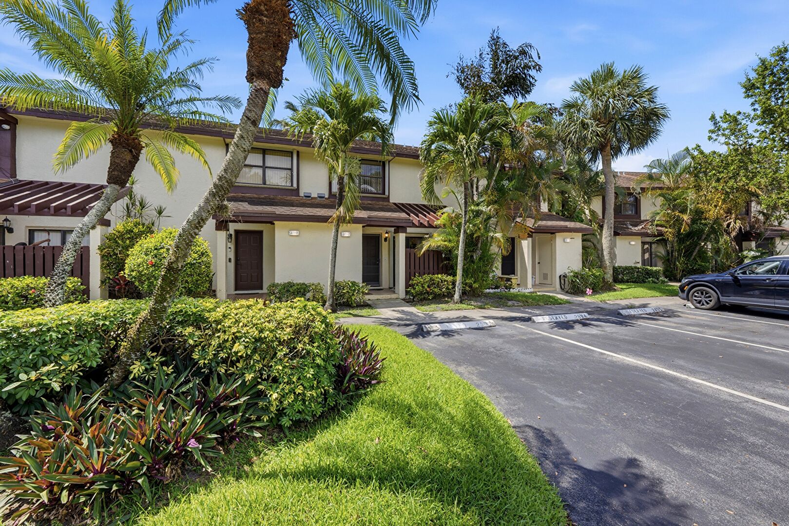 Front at 3797 Carambola Circle North, Coconut Creek, FL 33066, listed by Keith Weiner
