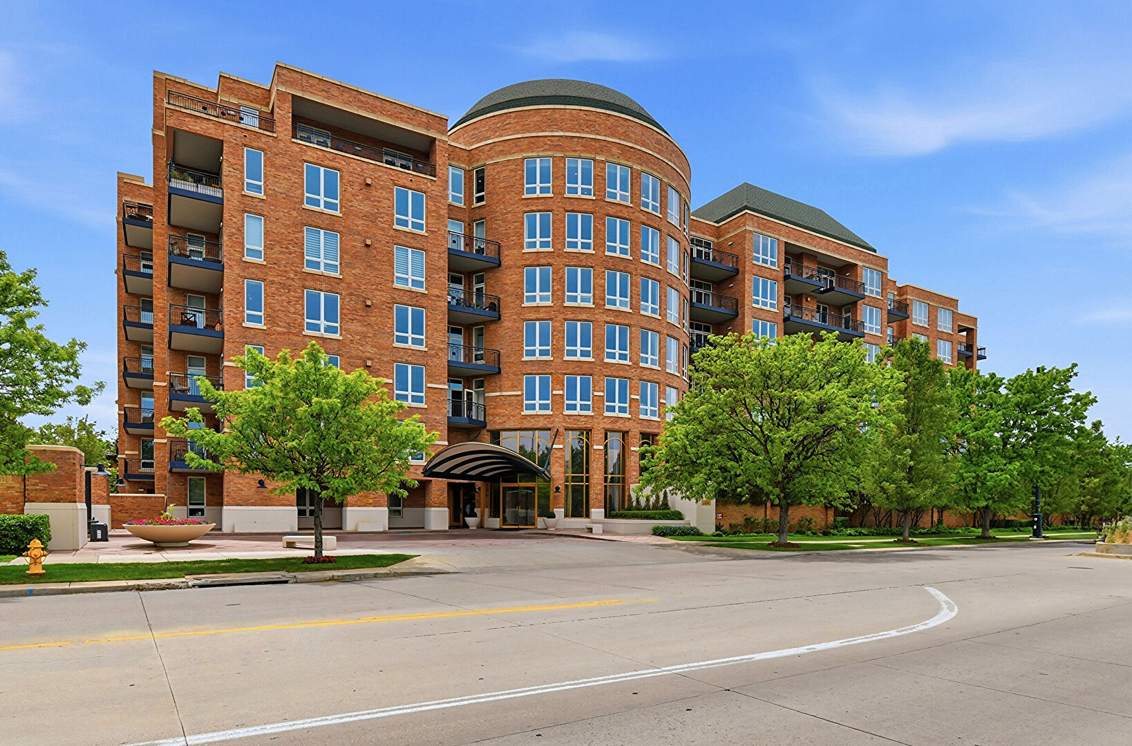 Front of Structure at 2400 East Cherry Creek South Drive, #602, Denver, CO 80209, listed by Courtney Claytor
