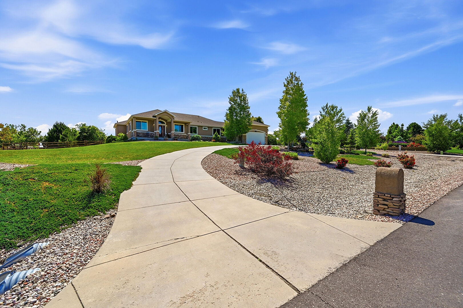 Front at 8898 Longs Peak Circle, Windsor, CO 80550, listed by Linda Jones, MLS ID: 7761139