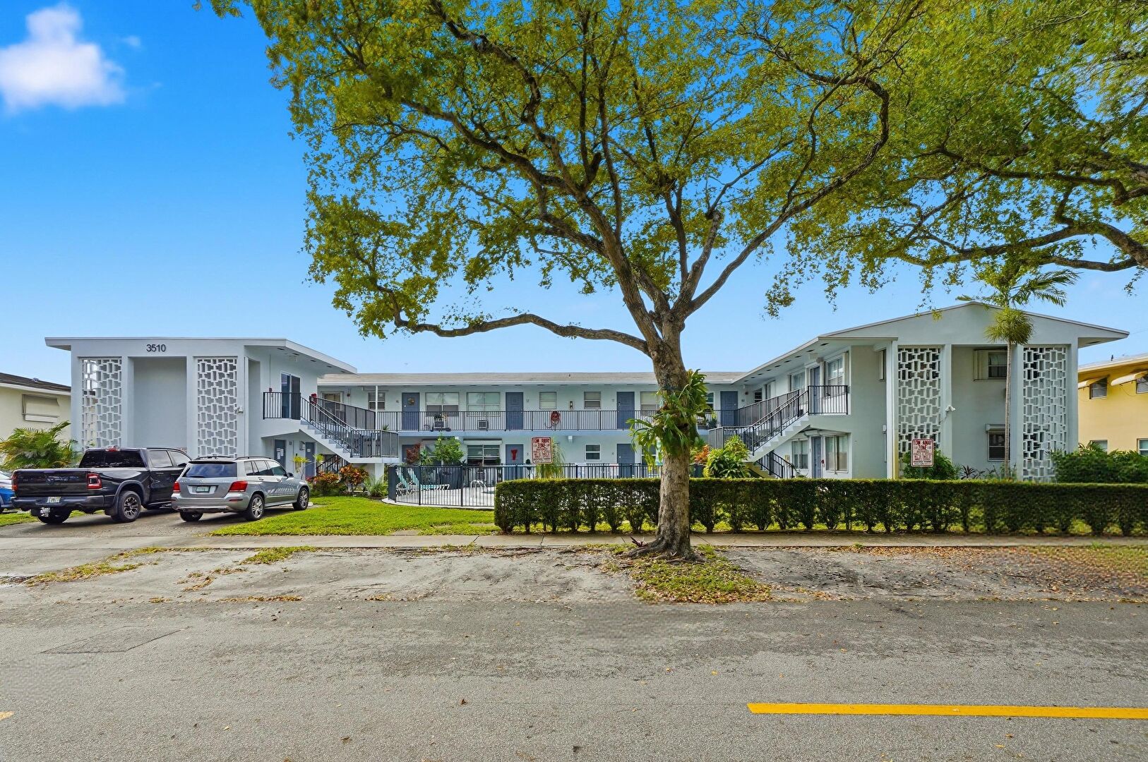 3510 Harrison Street, Unit 4, Hollywood, FL 33021, listed by Corey Hayes