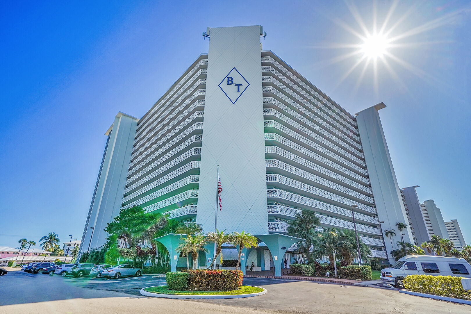 Front at 1900 South Ocean Drive, unit 312, Fort Lauderdale, FL 33316, listed by Leisa wade