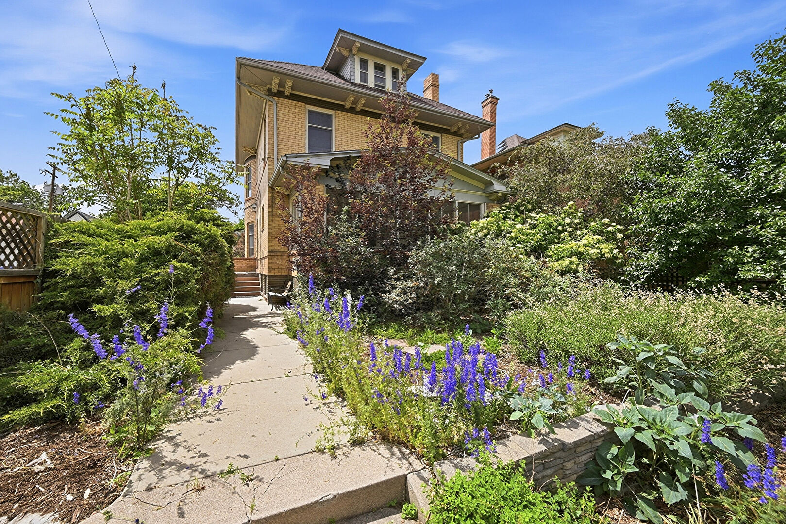 1525 Madison St, Denver, CO 80206, listed by Taylor Haas