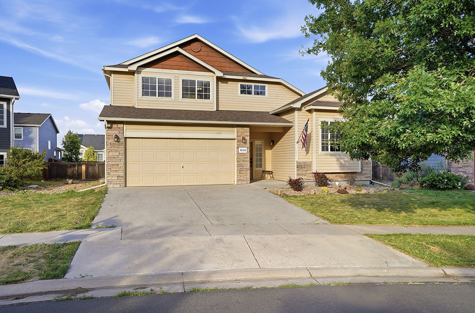 Front at 1656 Dyer Loop, Lochbuie, CO 80603, listed by Motenia Rose- Deaver
