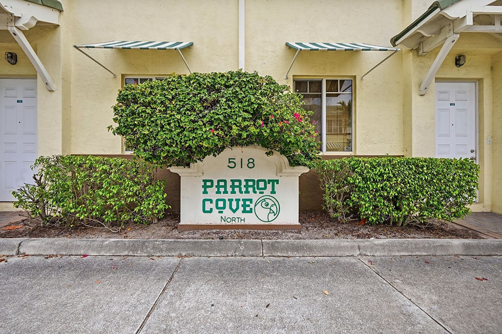 Community Sign at 518 North Federal Highway, Lake Worth Beach, FL 33460, listed by Chuck Luciano