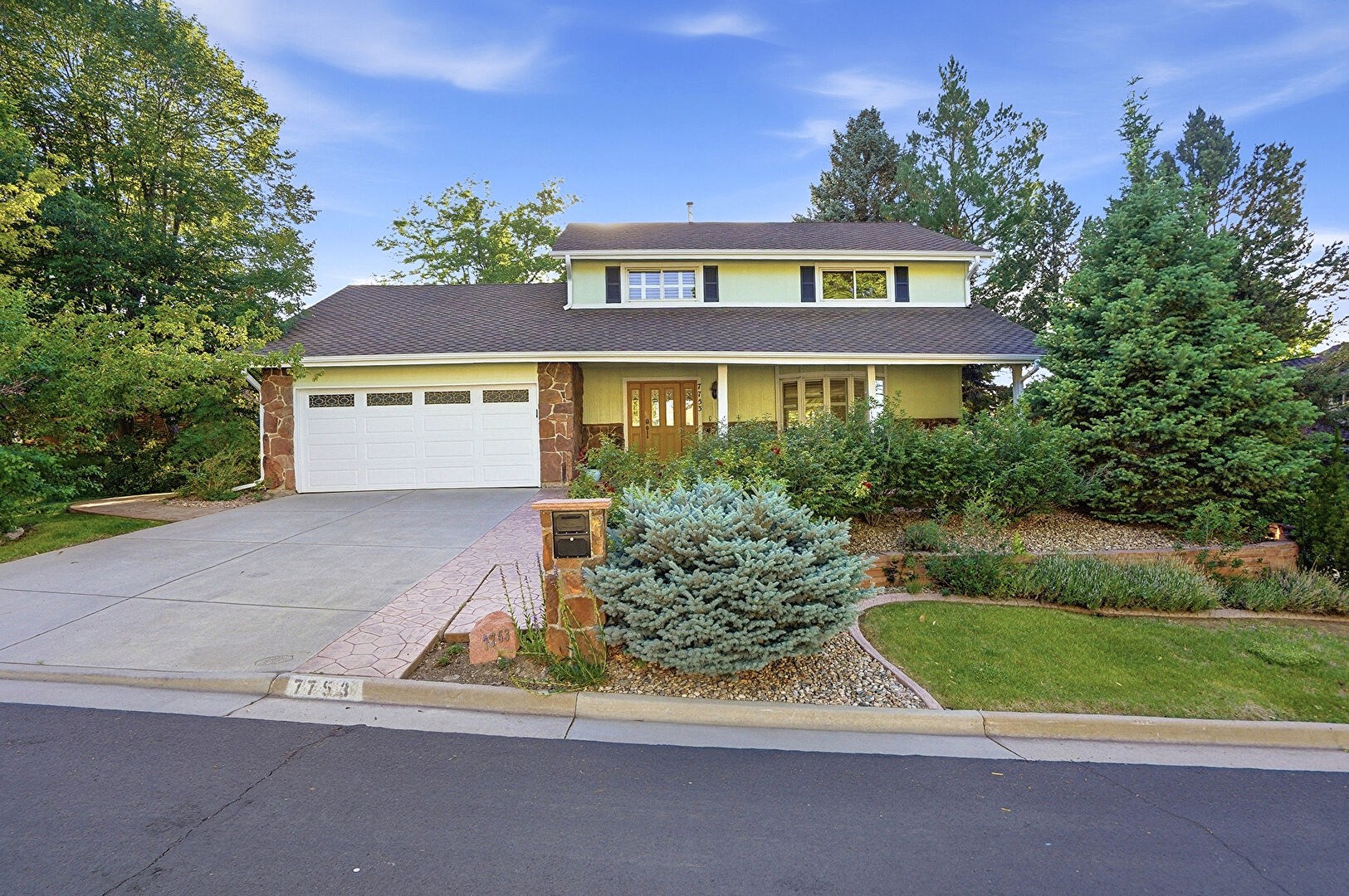 7753 South Oneida Court, Centennial, CO 80112, listed by Blair Bryant | Designated Broker