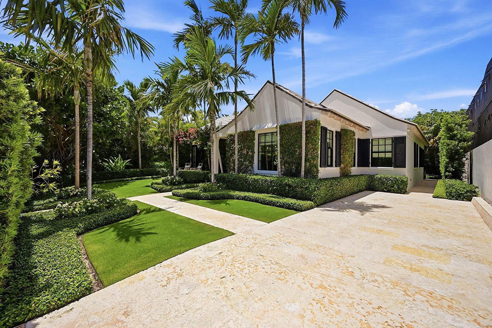 Front yard at 135 Chilean Avenue, Palm Beach, FL 33480, listed by Cesar Lora, MLS ID: A12035453