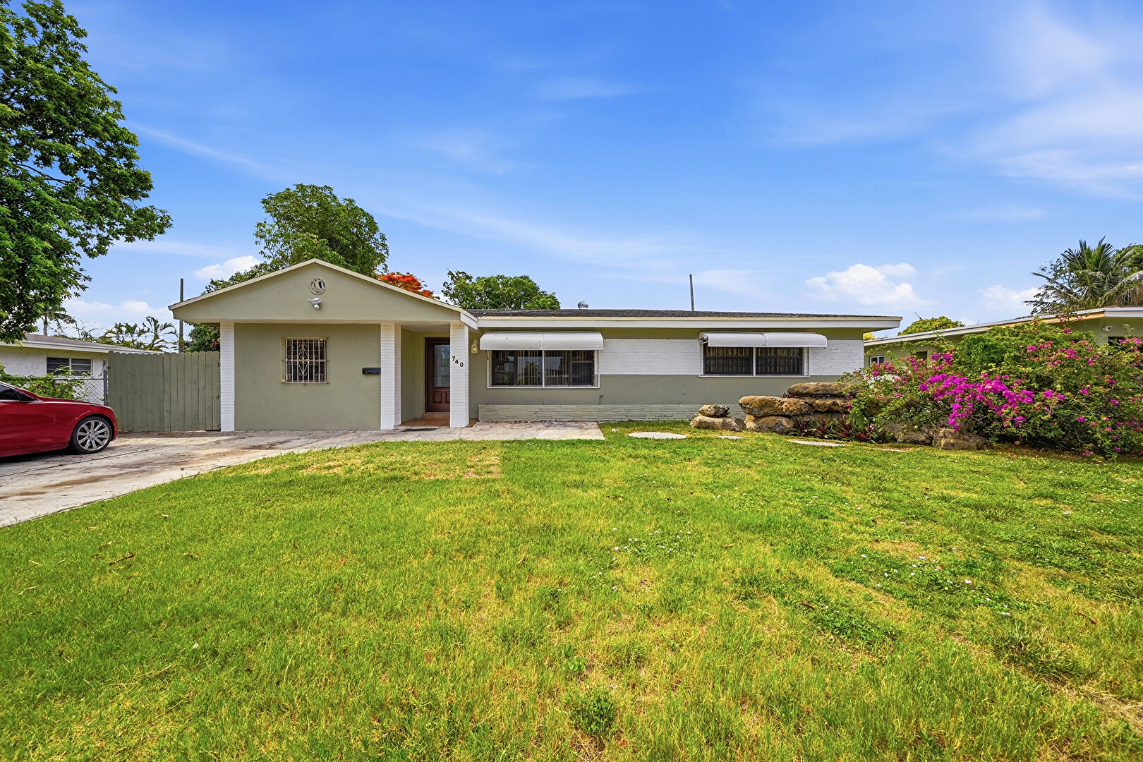 Front at 740 East Evanston Circle, Fort Lauderdale, FL 33312, listed by Sheryl Melson