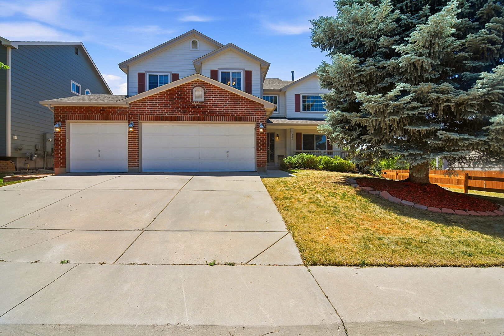 Front at 990 Quarterhorse Trail, Castle Rock, CO 80104, listed by Jerid Wempen