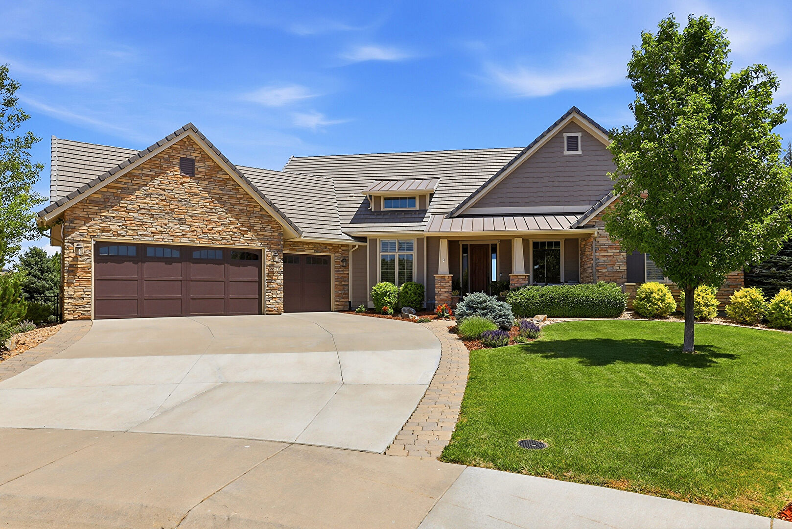 Front at 27165 East Long Place, Aurora, CO 80016, listed by Luke Brenning