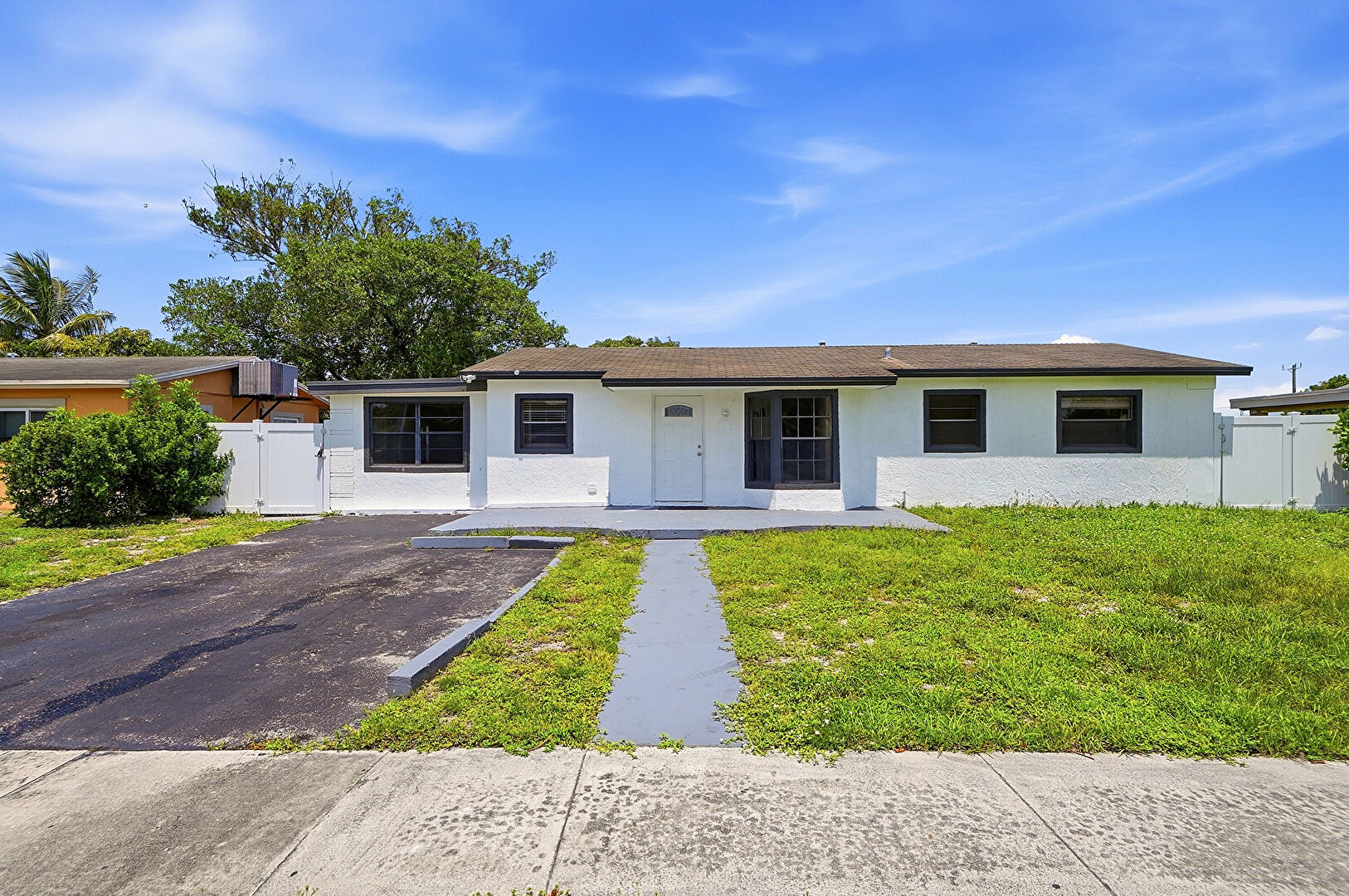 Front at 1060 Southwest 5th Terrace, Deerfield Beach, FL 33441, listed by Larry Mastropieri