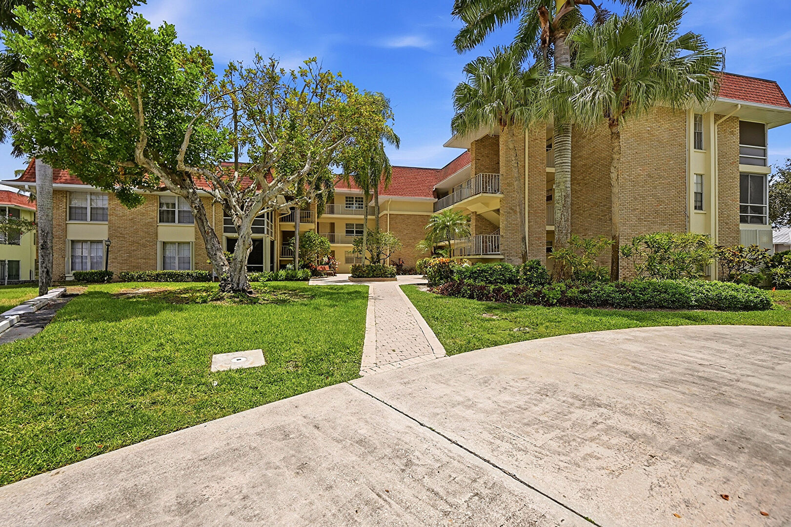 Front at 5570 Tamberlane Circle, 229, Palm Beach Gardens, FL 33418, listed by Ryan Jennings