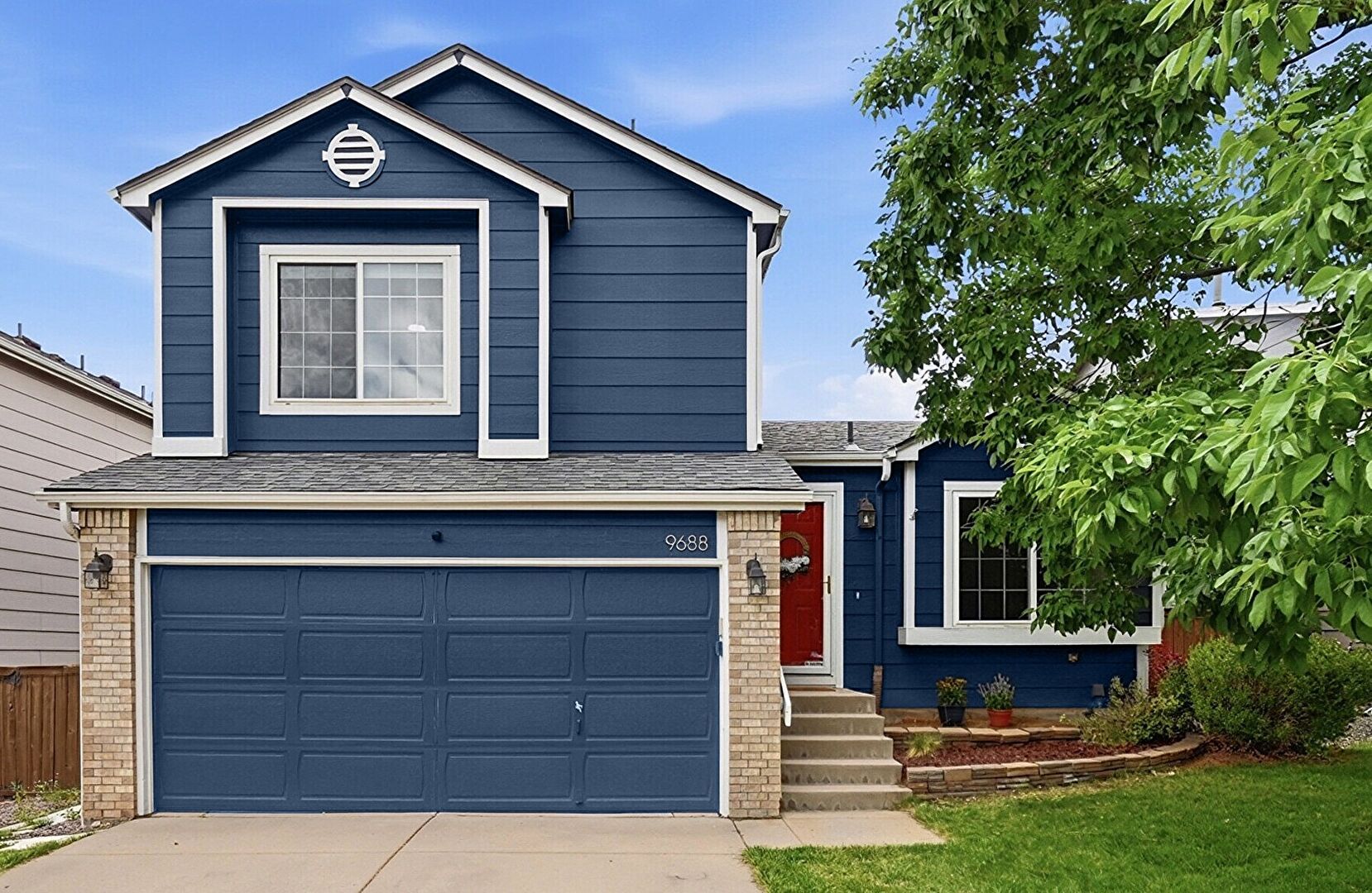 9688 Whitecliff Place, Highlands Ranch, CO 80129, listed by Michelle Sanchez, MLS ID: 1922543