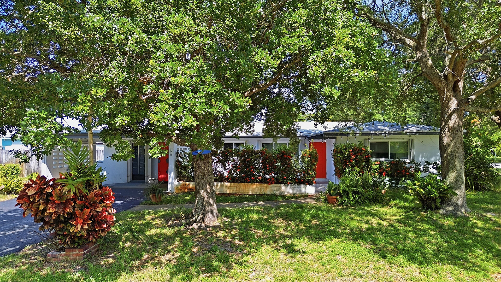 Front at 370 Southwest 13th Street, Pompano Beach, FL 33060, listed by Rachael Barach
